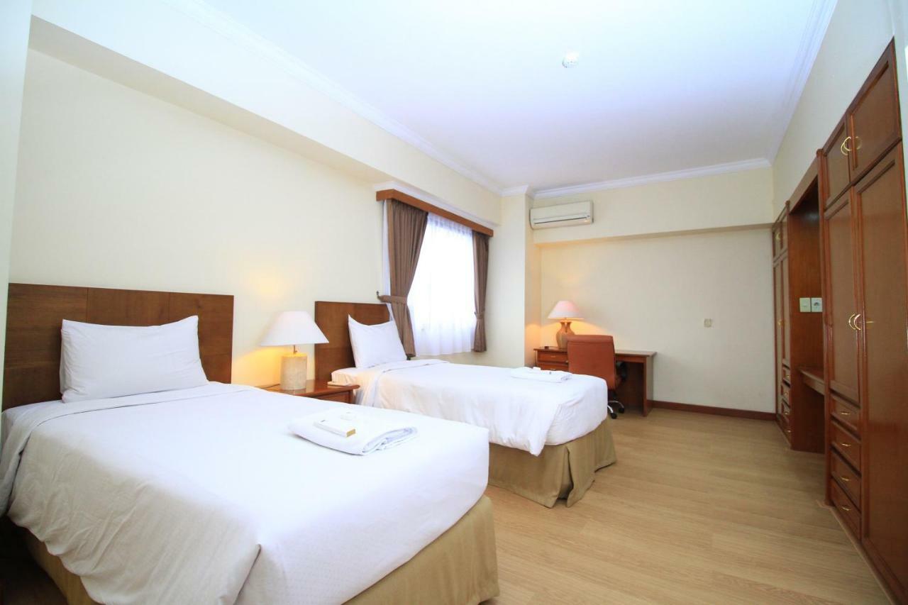 The Sultan Residences Giacarta Esterno foto