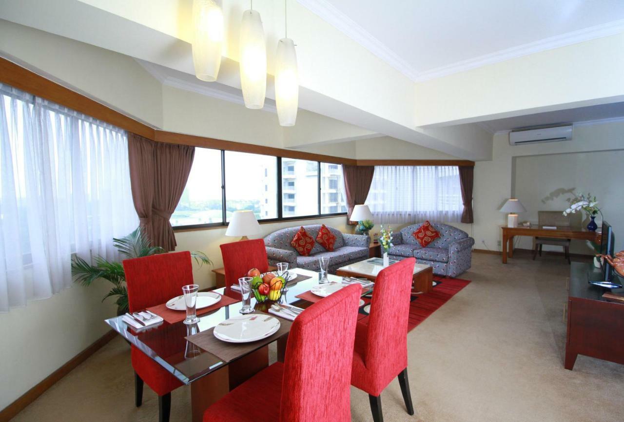 The Sultan Residences Giacarta Esterno foto